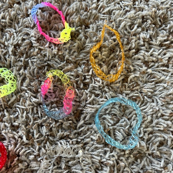 🔹3/$20 Classic 90s Chokers - Picture 3 of 5